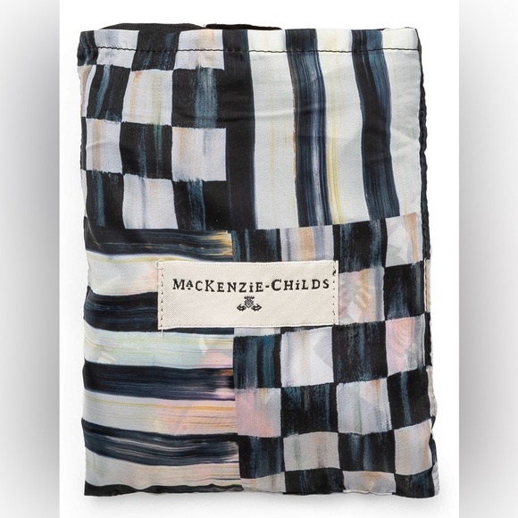 MacKenzie-Child’s NWT, in original cellophane bag Courtly Check To Go Tote - Picture 3 of 3